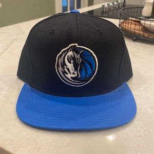 Dallas Maverick fitted hat